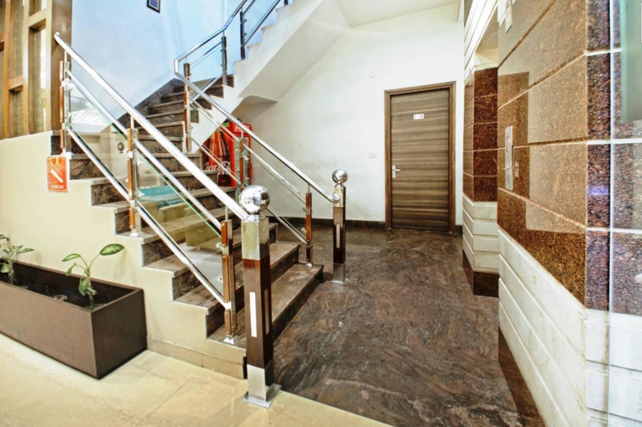 Hotel Royals Grand Galaxy Amritsar Exterior photo